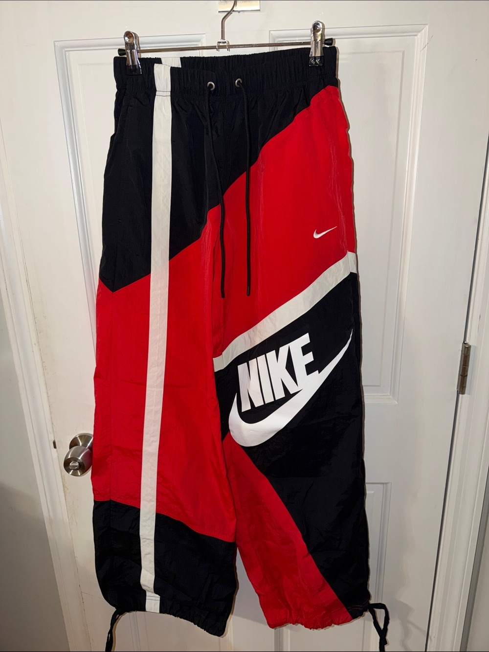 Nike Womens Red, Black and White Panel windbreaker joggers sz XS